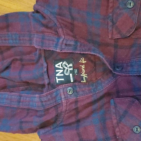 TNA Boyfriend Plaid - Picture 4 of 4